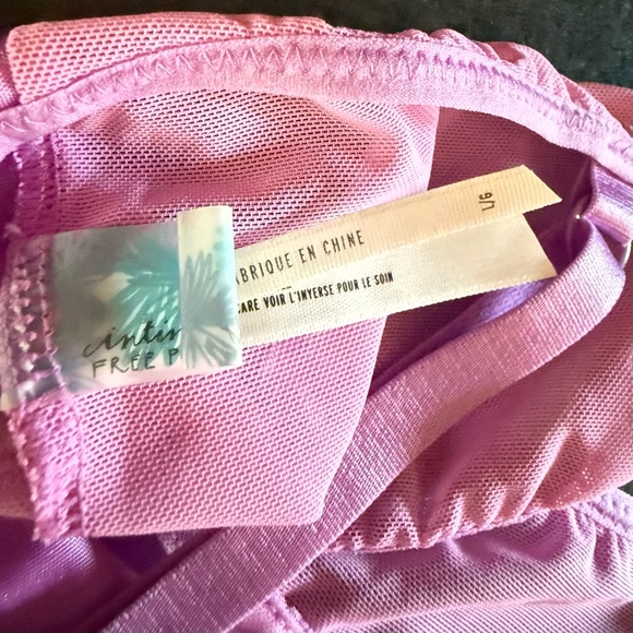 NWOT Set of 2 Free Pink and lavender Bras - Picture 4 of 8